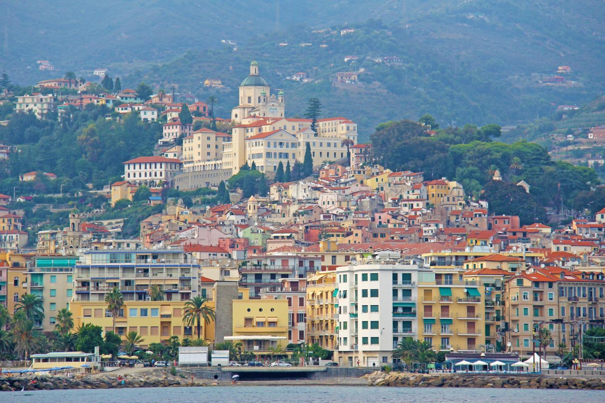 Casina Cato - Happy Rentals Sanremo Exterior foto
